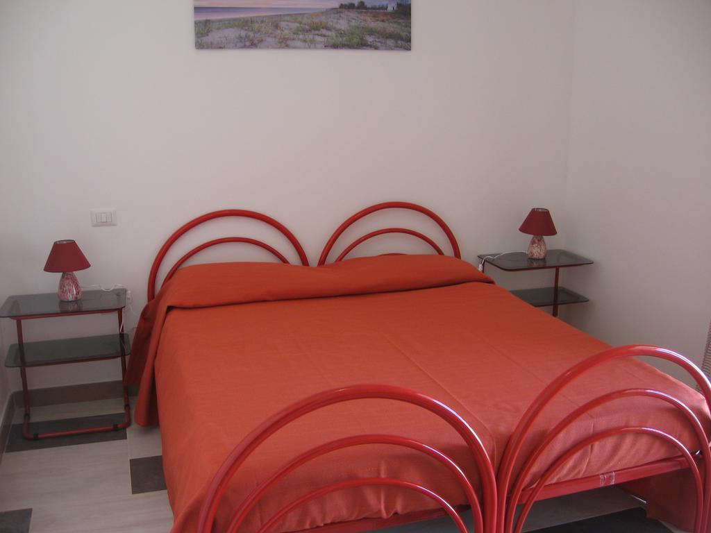Euroitalia Apartments Giurdignano Exterior photo